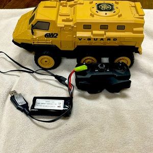 Military RC vehicle